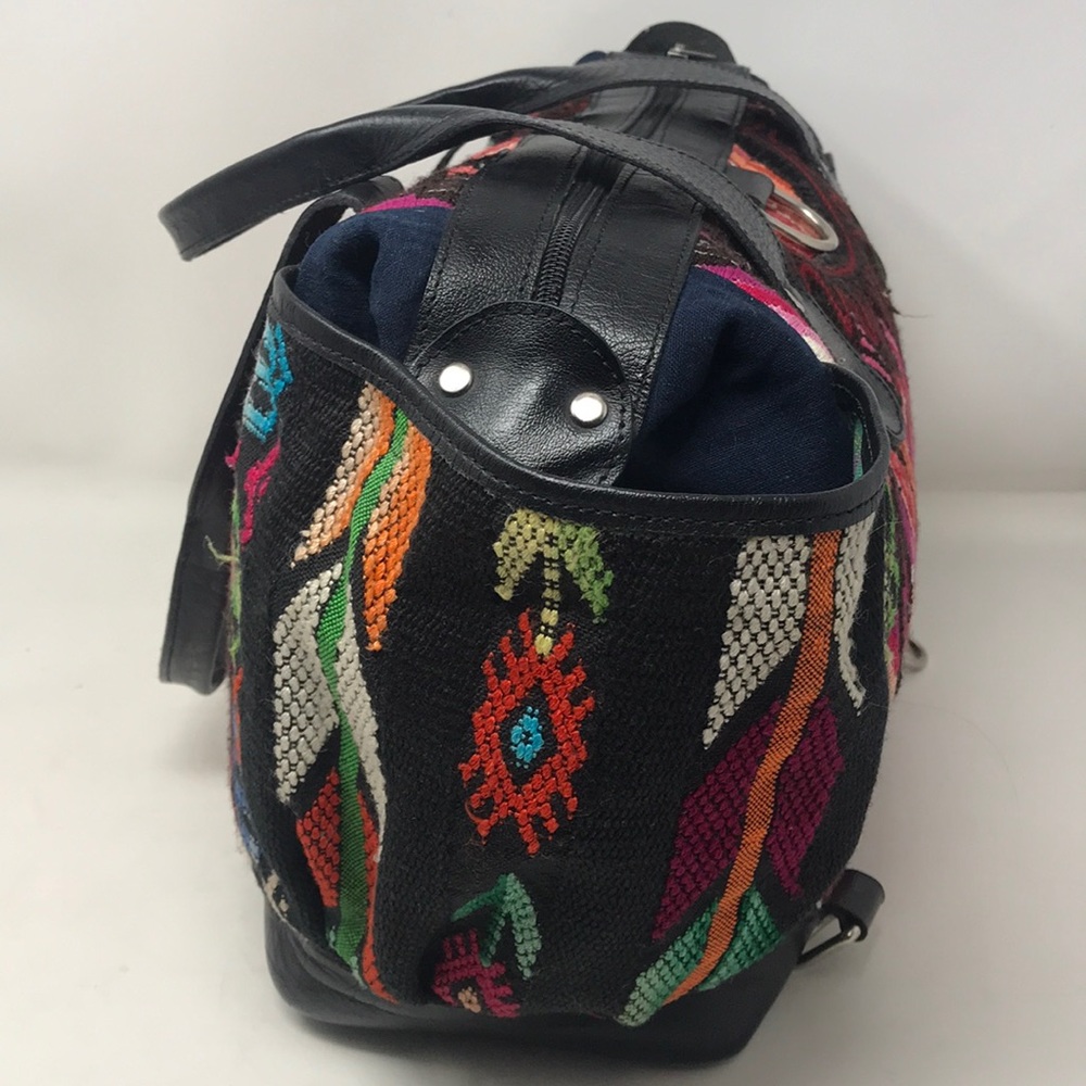Embroidered Purse - Picture 5 of 11